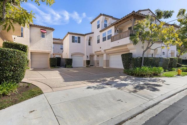 6415 Terraza Portico, Carlsbad, CA 92009