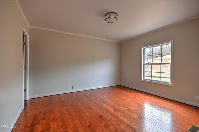 147 Annies Drive, Duffield, VA 24244