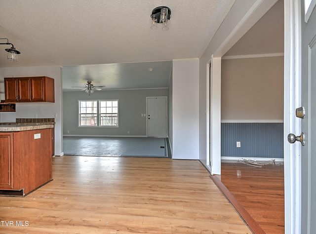 147 Annies Drive, Duffield, VA 24244