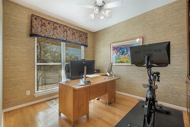 2327 Clearspring Drive N, Irving, TX 75063