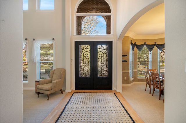 2327 Clearspring Drive N, Irving, TX 75063