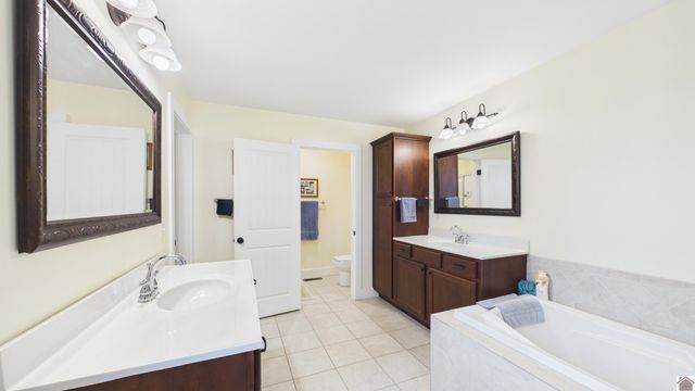 55 Eagles Landing v10, Eddyville, KY 42038