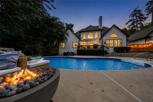 108 Kremer Falls Trace, Canton, GA 30114
