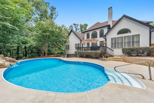 108 Kremer Falls Trace, Canton, GA 30114