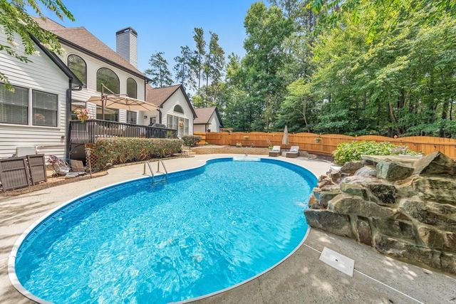 108 Kremer Falls Trace, Canton, GA 30114