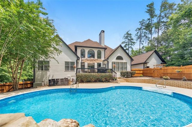 108 Kremer Falls Trace, Canton, GA 30114