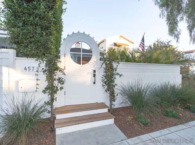 457 E Avenue, Coronado, CA 92118