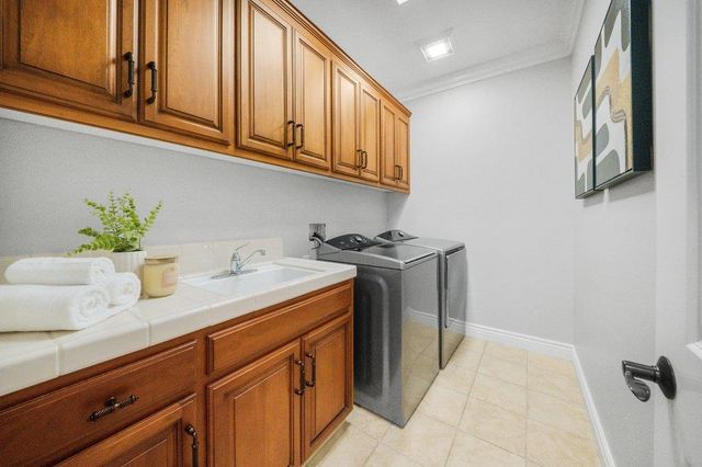 7170 Eagle Ridge Drive, Gilroy, CA 95020