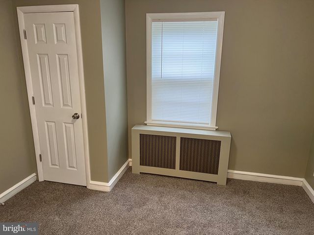 220 GLASGOW ST, Pottstown, PA 19464