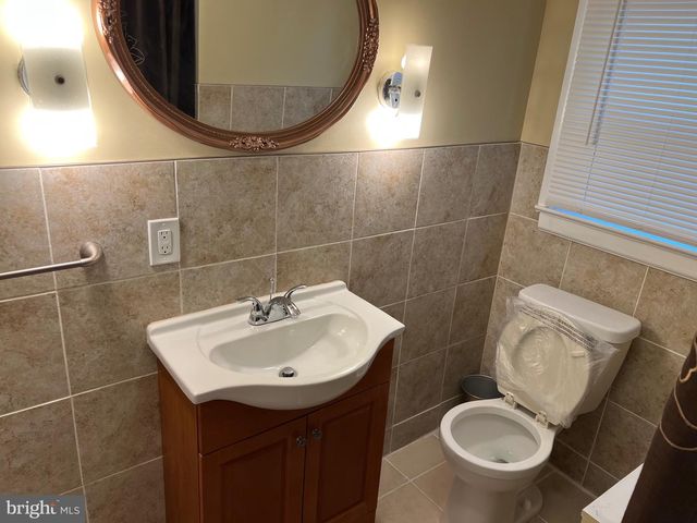 220 GLASGOW ST, Pottstown, PA 19464