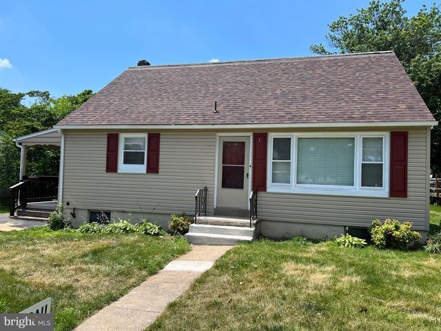 220 GLASGOW ST, Pottstown, PA 19464