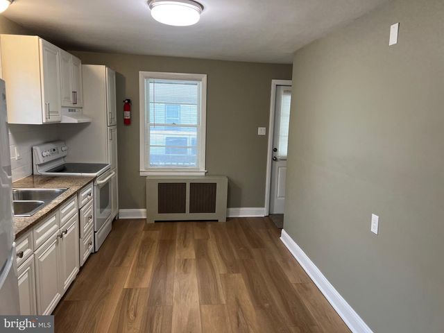 220 GLASGOW ST, Pottstown, PA 19464