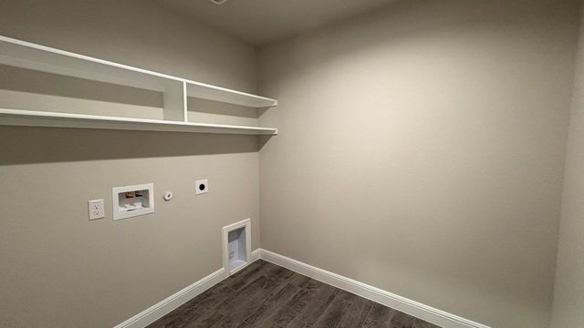 4131 CORNERSTONE Circle, Granbury, TX 76048