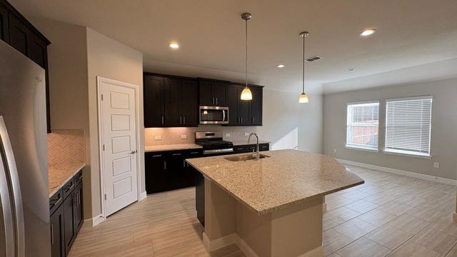 4131 CORNERSTONE Circle, Granbury, TX 76048