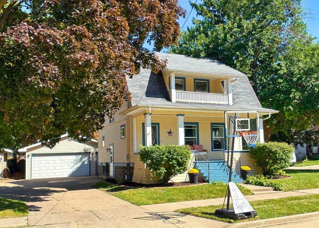 1102 MT VERNON STREET, Oshkosh, WI 54901