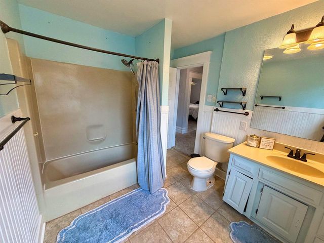 1102 MT VERNON STREET, Oshkosh, WI 54901
