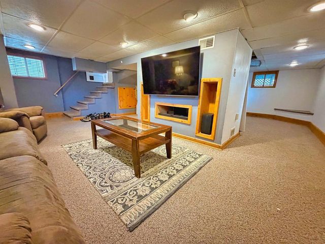 1102 MT VERNON STREET, Oshkosh, WI 54901