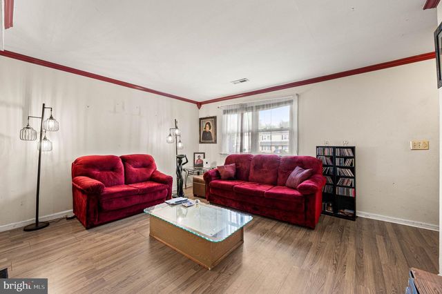 335 KEMPER DR, Newark, DE 19702