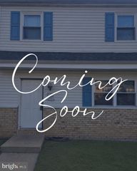 335 KEMPER DR, Newark, DE 19702
