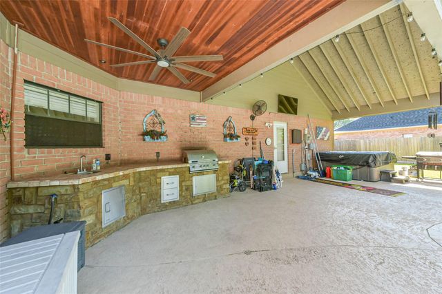 8415 Atascocita Lake Way, Humble, TX 77346