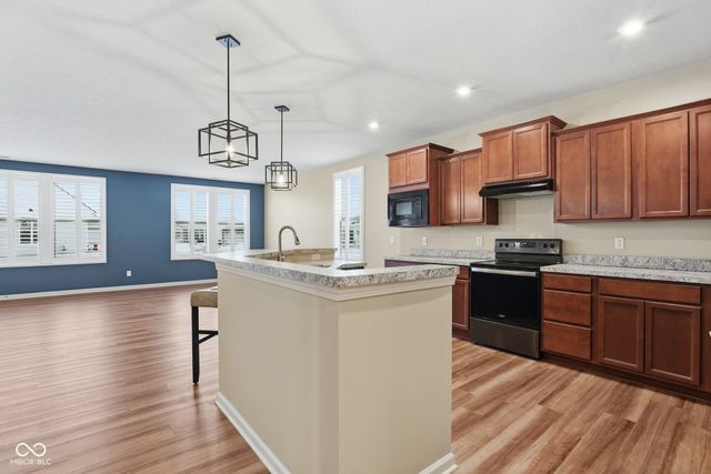 13395 Mosaic Street, Fishers, IN 46037