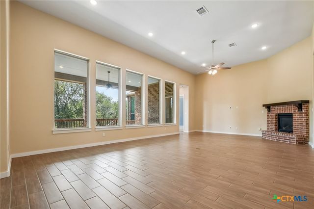 545 Copper Sage Drive, San Marcos, TX 78666