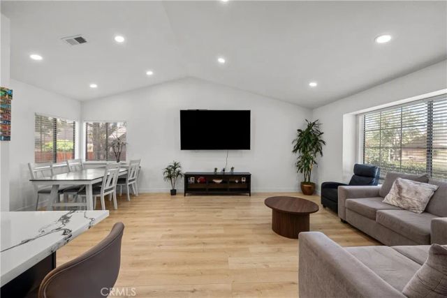 1324 Windermere Court, Palmdale, CA 93551
