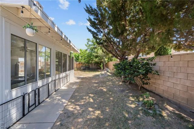 1324 Windermere Court, Palmdale, CA 93551