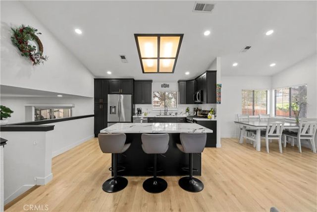 1324 Windermere Court, Palmdale, CA 93551