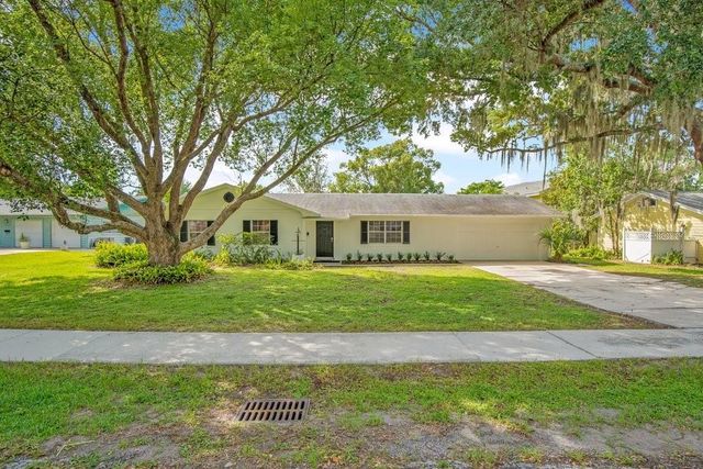 524 QUEENS MIRROR CIRCLE, Casselberry, FL 32707