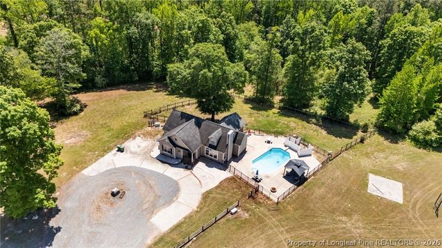 435 Thomas Way, Cameron, NC 28326