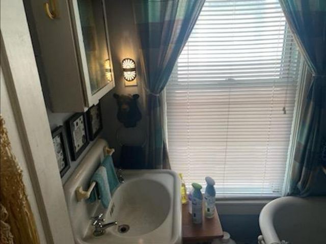 17 Fort Covington Street, Malone, NY 12953