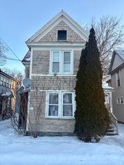 17 Fort Covington Street, Malone, NY 12953