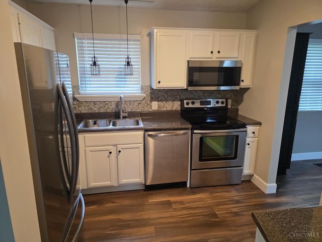 5572 Creekwood Circle, West Chester, OH 45069