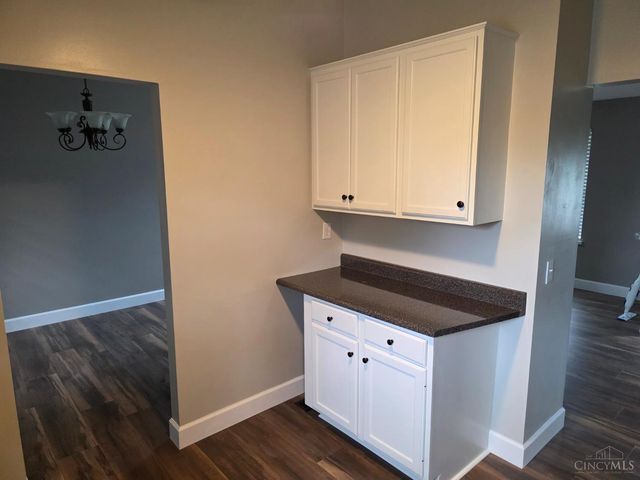 5572 Creekwood Circle, West Chester, OH 45069
