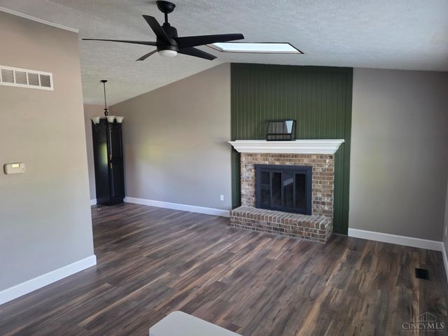 5572 Creekwood Circle, West Chester, OH 45069