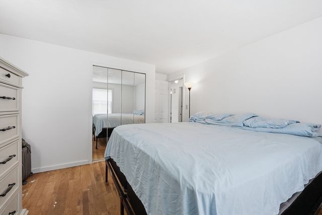 55 River Rd, Agawam, MA 01001