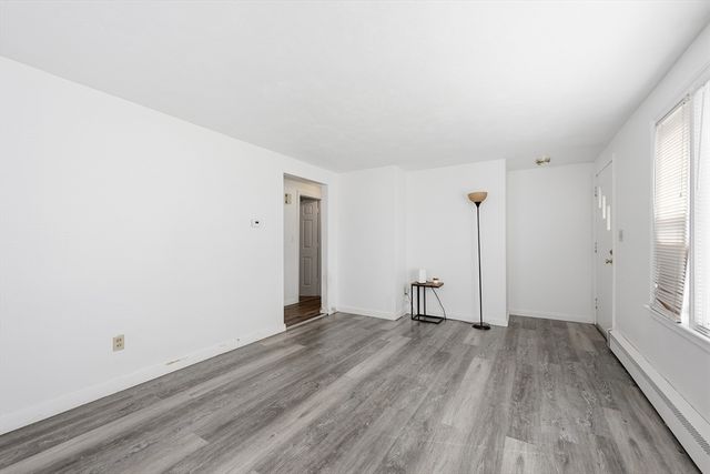 55 River Rd, Agawam, MA 01001