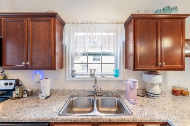 364 Oxford Circle, Richmond, KY 40475