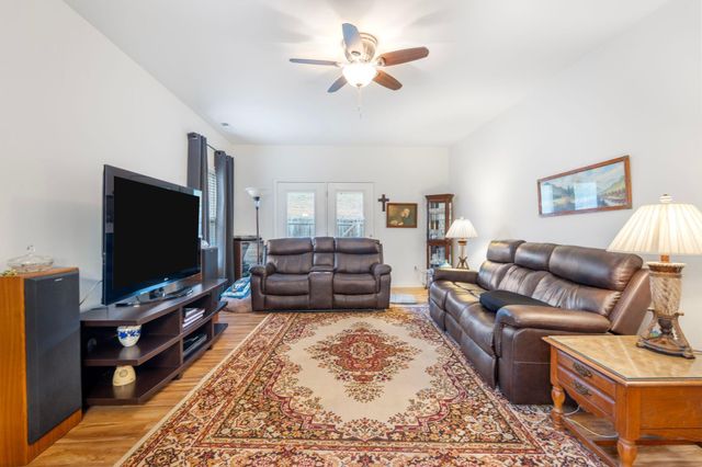 364 Oxford Circle, Richmond, KY 40475