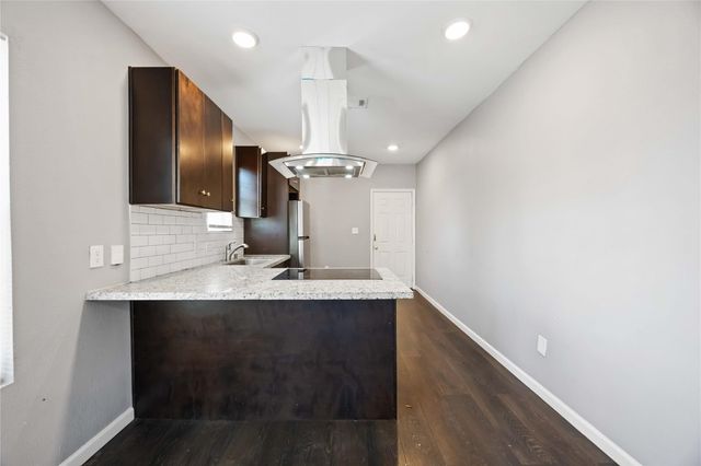 3810 Rawley Street, Houston, TX 77020