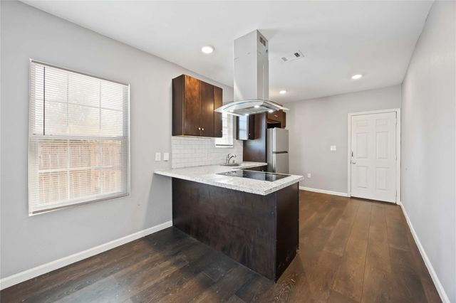 3810 Rawley Street, Houston, TX 77020