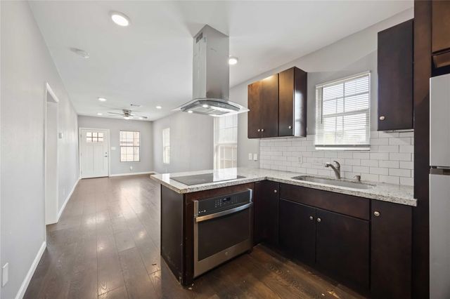 3810 Rawley Street, Houston, TX 77020