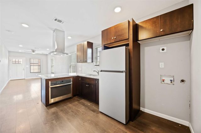 3810 Rawley Street, Houston, TX 77020