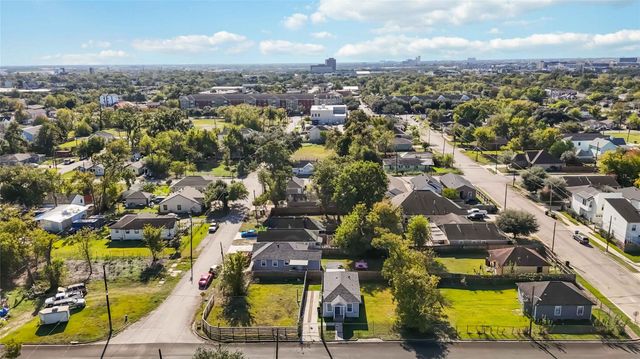 3810 Rawley Street, Houston, TX 77020