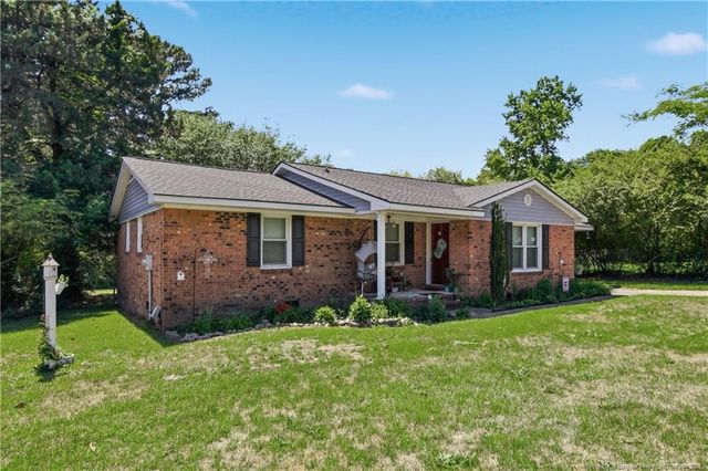 123 Wolfpoint Drive, Fayetteville, NC 28311