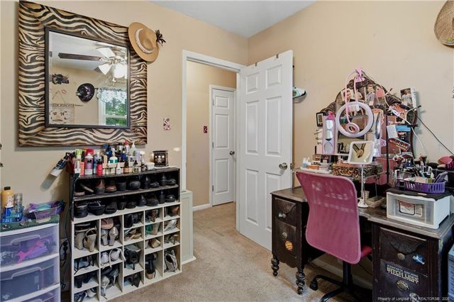123 Wolfpoint Drive, Fayetteville, NC 28311