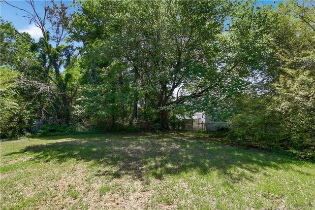 123 Wolfpoint Drive, Fayetteville, NC 28311