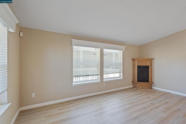 3263 Vineyard Ave. 113, Pleasanton, CA 94566