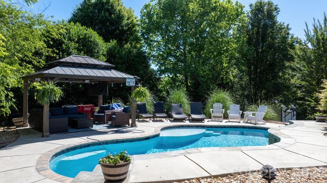 117 Mark Twain Court, Mount Holly, NC 28120